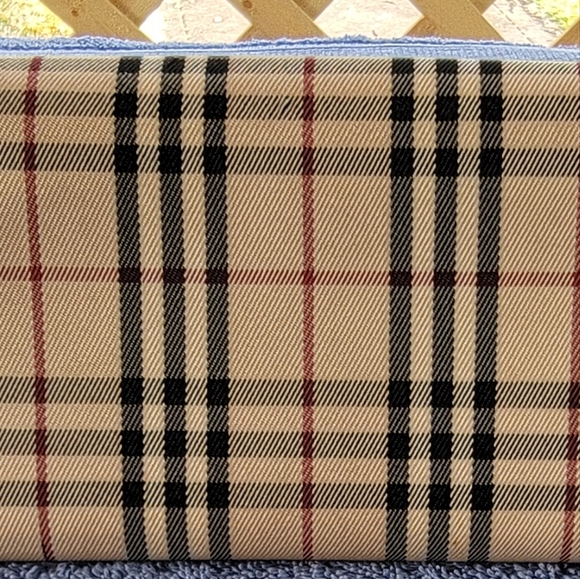 Burberry Beige & Burgundy Canvas Leather Nova Check Long Wallet - Picture 11 of 16